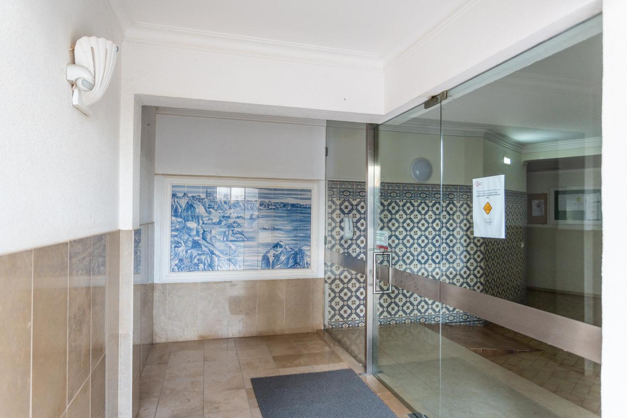 Bnb Homes Praia Da Rocha Beach Bright Apartment 50 M Away From The Ocean Portimao Ngoại thất bức ảnh