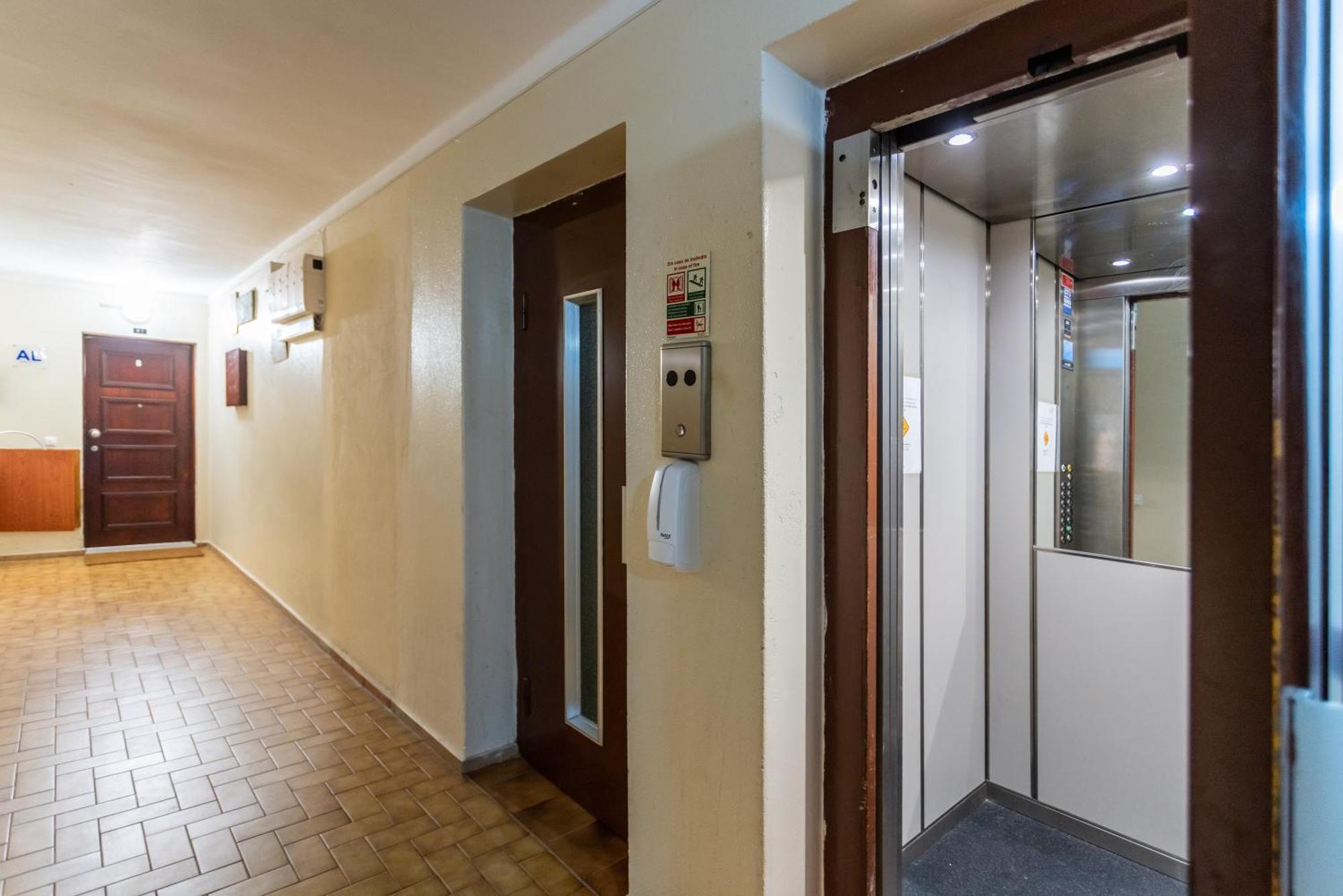 Bnb Homes Praia Da Rocha Beach Bright Apartment 50 M Away From The Ocean Portimao Ngoại thất bức ảnh